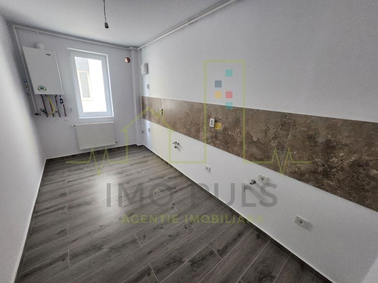 Apartament cu 2 camere decomandat în Girocului