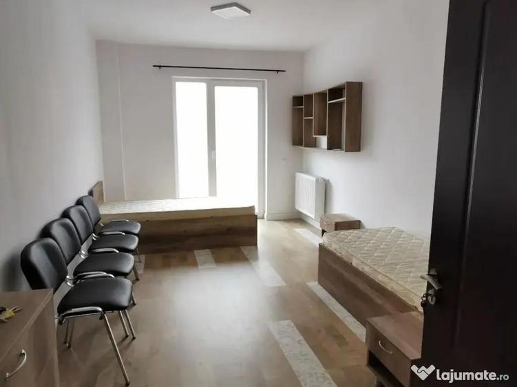 Garsonieră decomandată în Gară