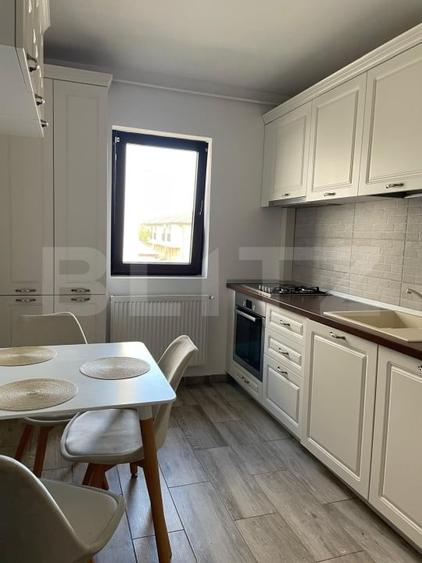 Apartament cu 3 camere decomandat, mobilat în Giroc — fotografia 3