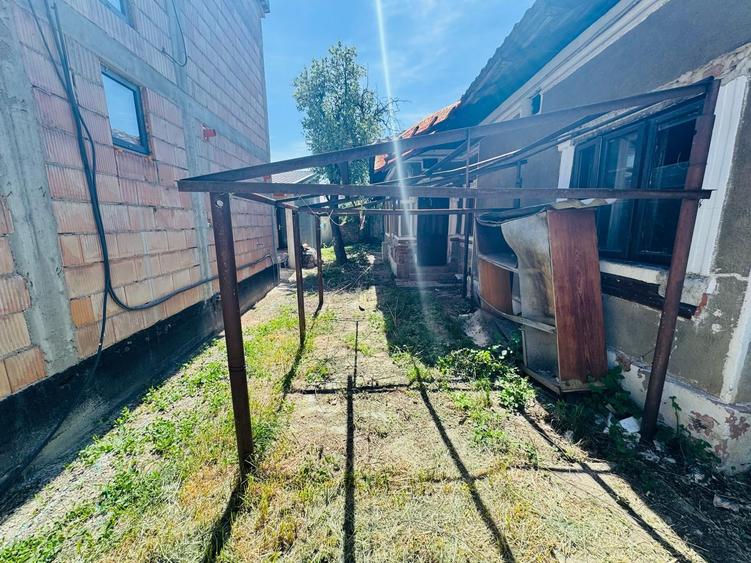 Casă demolabilă + teren 220 mp | Zonă foarte bună - Exclusivitate RED LINE IMOBI - 3