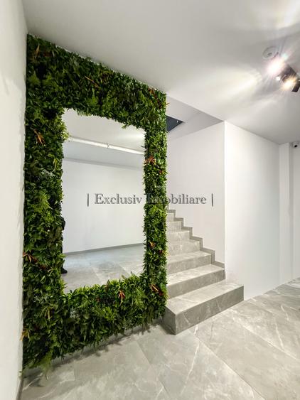 Apartament cu 3 camere decomandat, mobilat în Faleza Nord