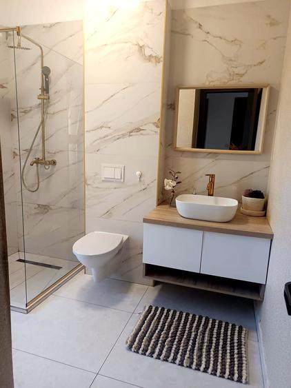Duplex cu 4 camere cu Canalizare în Dumbrăvița