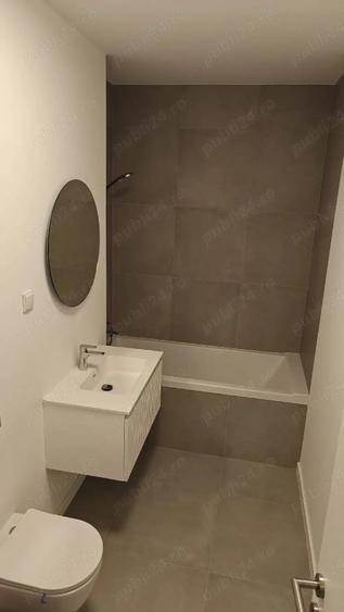 Apartament cu 2 camere decomandat în Grivița