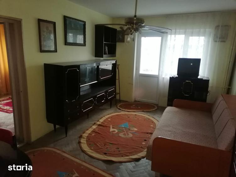 Apartament cu 2 camere semidecomandat în Central