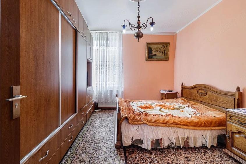 Apartament cu 3 camere decomandat în Unirii