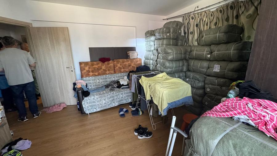 Apartament cu 2 camere decomandat în Dobroești