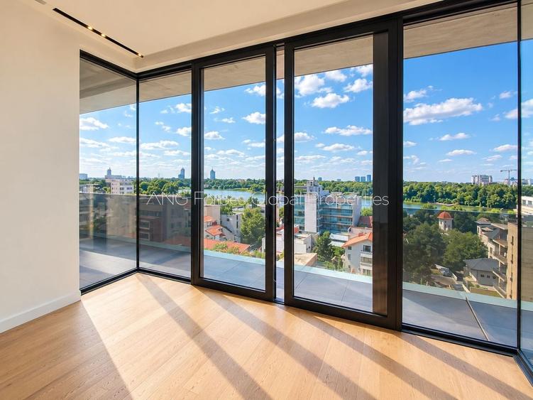Apartament cu 3 camere decomandat în Floreasca