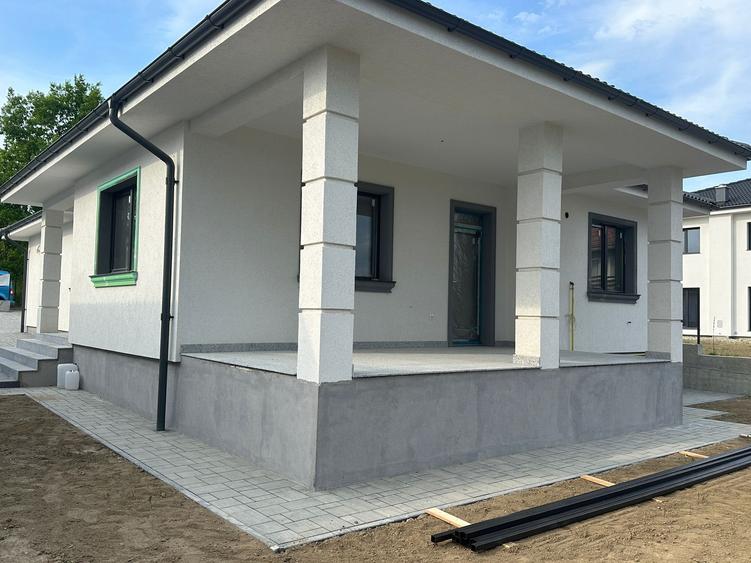 Casă individuală cu 4 camere cu Teren 470 Mp în Centura
