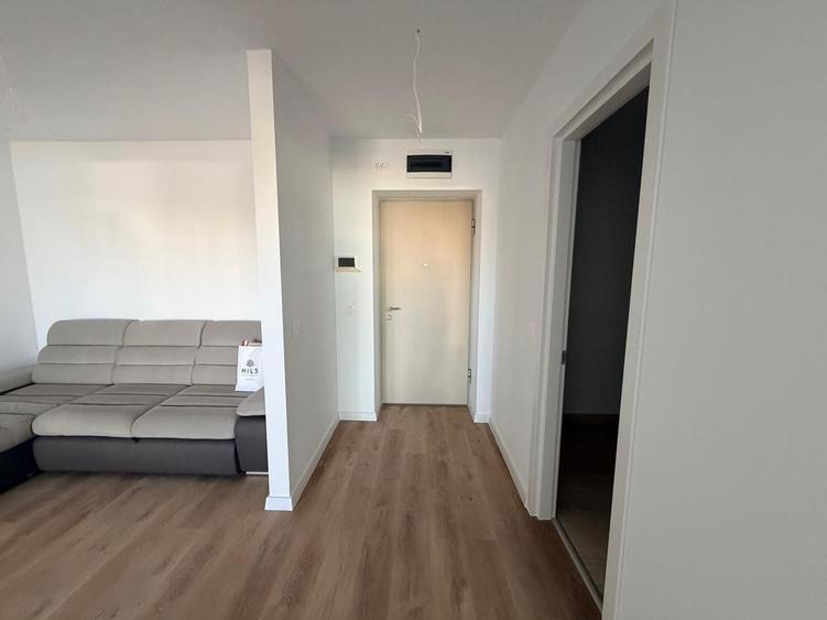 Apartament cu 2 camere semidecomandat, mobilat în Theodor Pallady