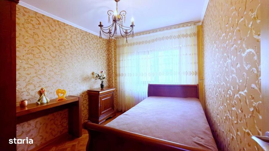 Apartament cu 4 camere, mobilat în Moșilor