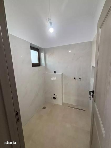 Casă cu 3 camere cu Teren 330 Mp în Sânandrei