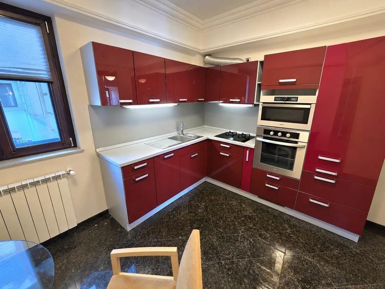 Apartament cu 2 camere în P-ța Romană