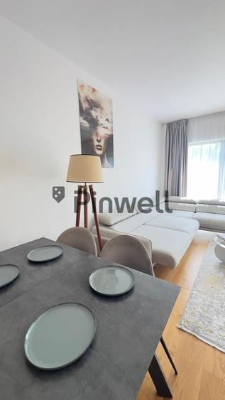 Apartament cu 3 camere decomandat, mobilat în Central