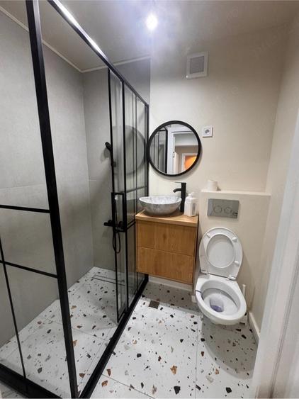 Apartament cu 2 camere decomandat în Drumul Taberei