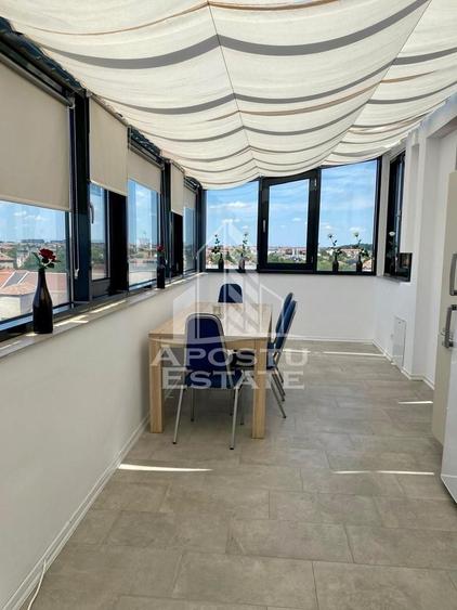 Apartament cu 3 camere semidecomandat, mobilat în Simion Bărnuțiu