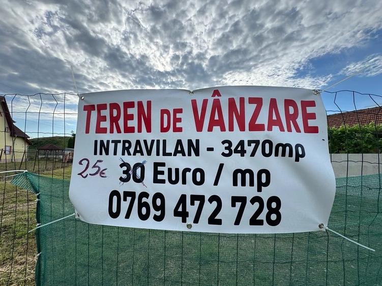 Teren de 3474 mp, în Central