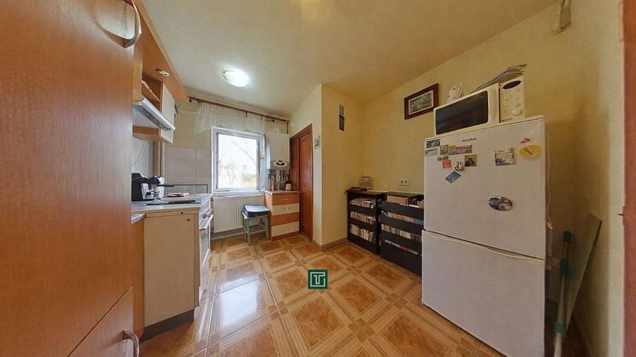 Apartament cu 3 camere decomandat în Micălaca