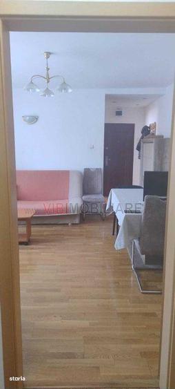 Apartament cu 2 camere semidecomandat, mobilat în Soarelui