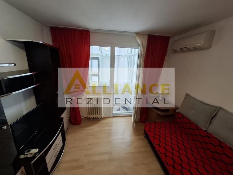 Apartament cu 2 camere decomandat, mobilat în Progresul