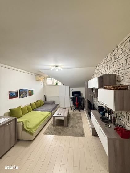 Apartament de vanzare -50 mp - mobilat ?i utilat Strada Rezervelor - 18