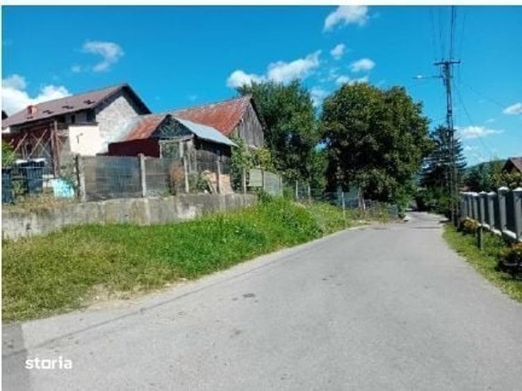 Casă cu 2 camere în Gura Vulcanei