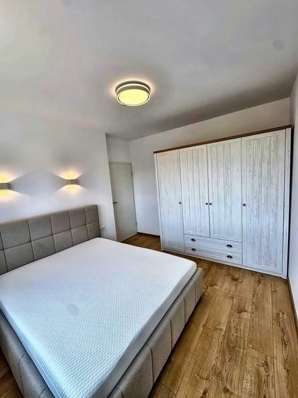 Apartament cu 3 camere decomandat în Sânpetru