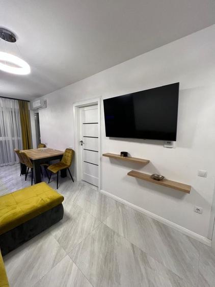 Apartament cu 2 camere semidecomandat în Exterior Vest