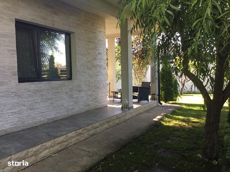 Casă cu 3 camere cu Teren 420 Mp în Miroslava