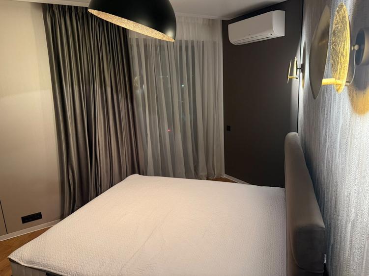 Apartament cu 2 camere semidecomandat, mobilat în Lacul Tei