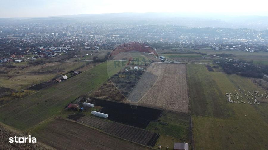 Teren de 19375 mp, în Dâmbul Rotund