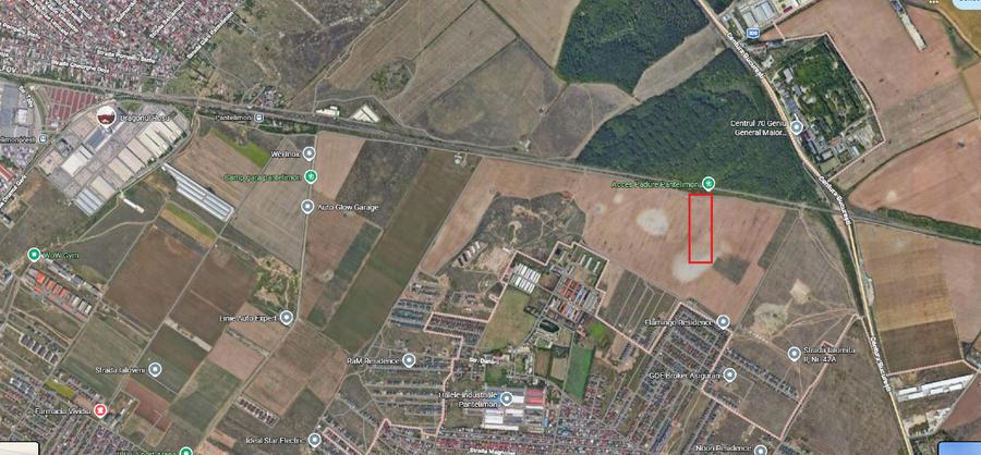 Teren Construcții intravilan de 23070 mp, în Est