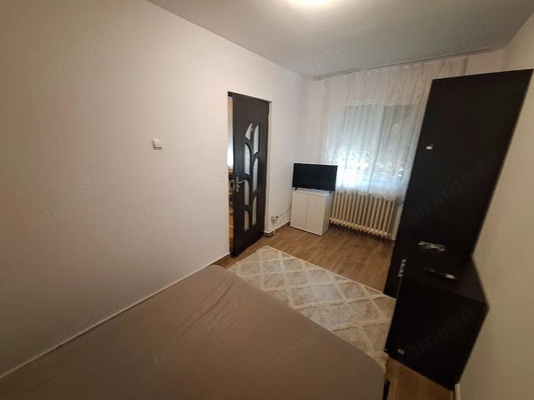 Apartament cu 2 camere semidecomandat în Șagului