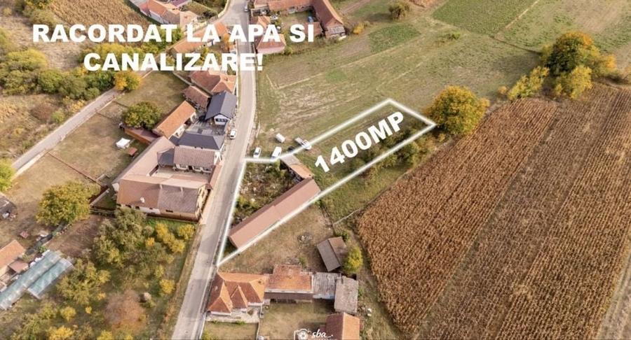 Casă cu 4 camere în Tuștea