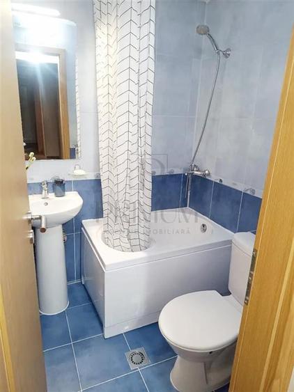 Apartament cu 4 camere decomandat, mobilat în Lipovei