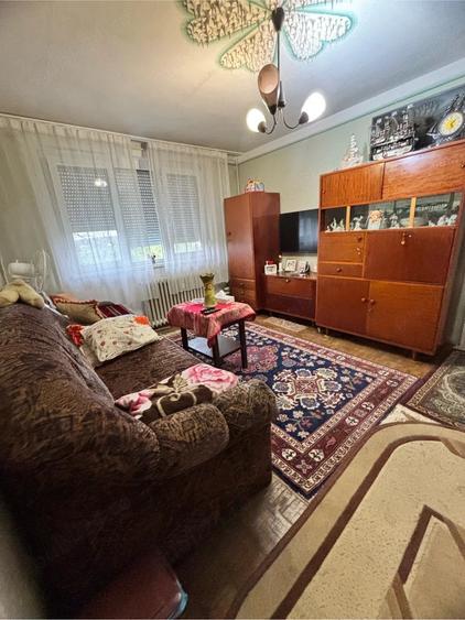 Apartament cu 2 camere nedecomandat în Rogerius