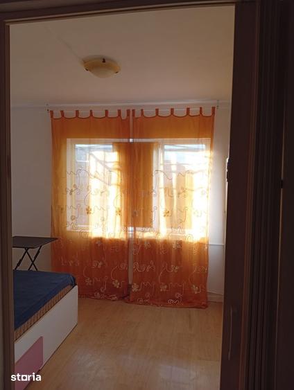 Garsonieră decomandată în Podu Roș