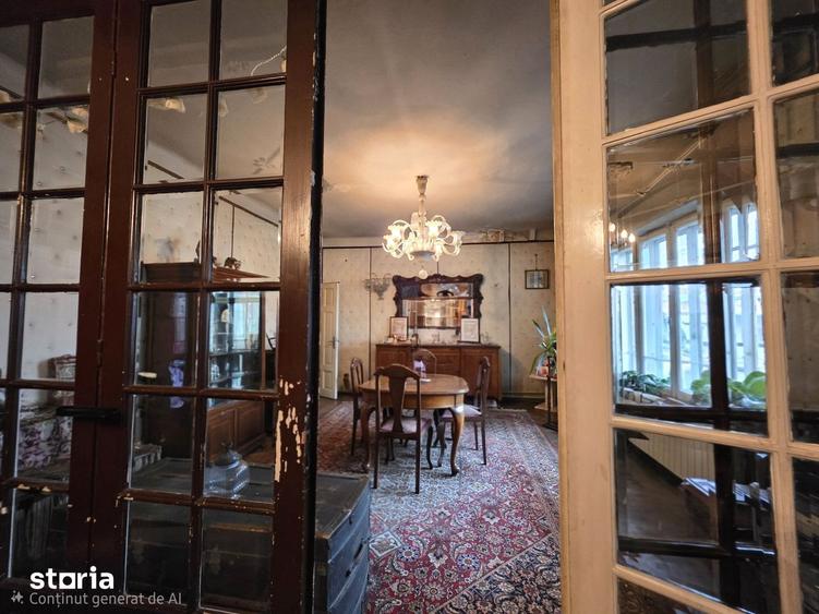 Apartament in Vila, 5 camere, Alexandru Philippide 4, de renovat - 10