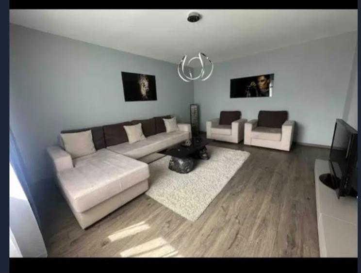 Apartament cu 3 camere decomandat, mobilat în 13 Septembrie