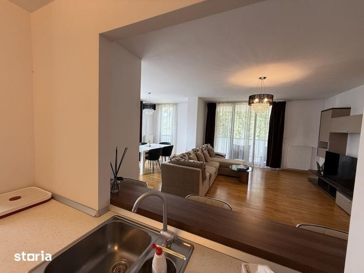 Apartament cu 3 camere, mobilat în Băneasa