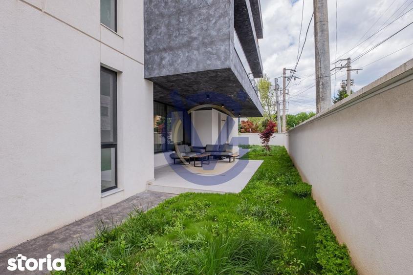Apartament cu 4 camere, mobilat în Sud