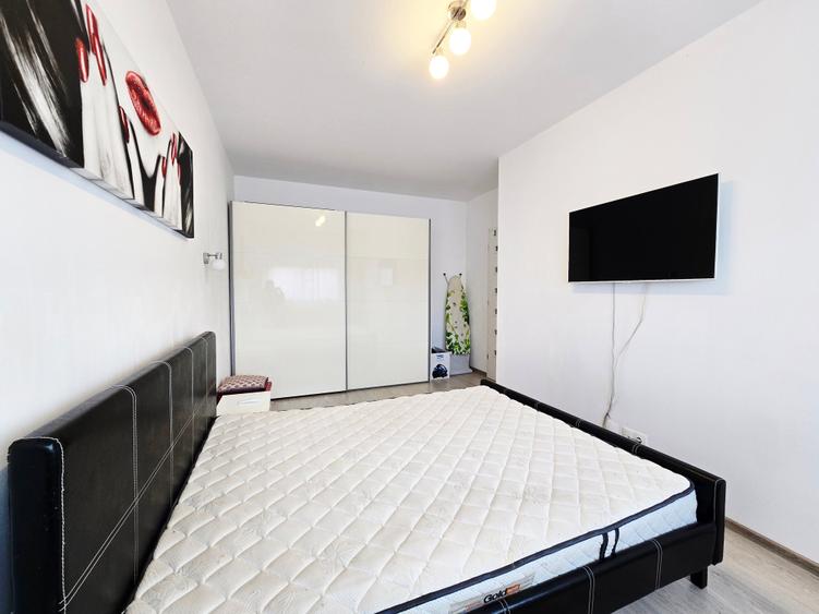 Apartament cu 2 camere semidecomandat în Micălaca
