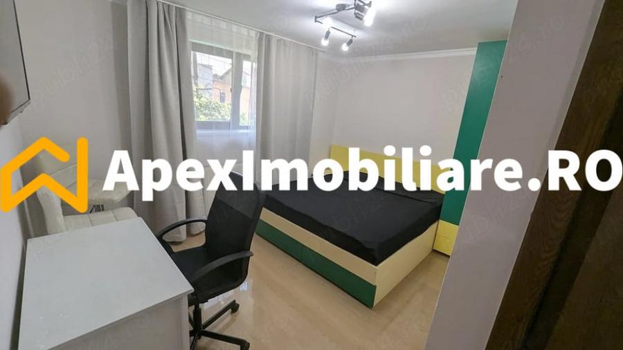 Apartament cu 3 camere decomandat în Mihai Bravu