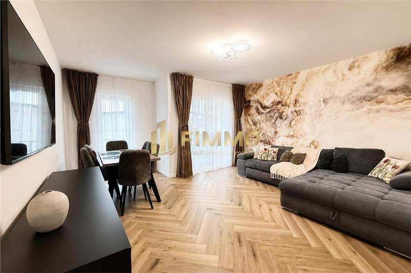 Apartament cu 2 camere decomandat, mobilat în Exterior Est