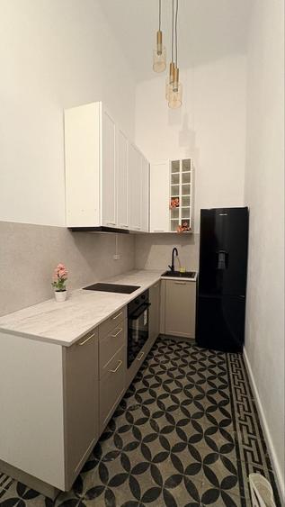 Apartament cu 2 camere decomandat în Ultracentral