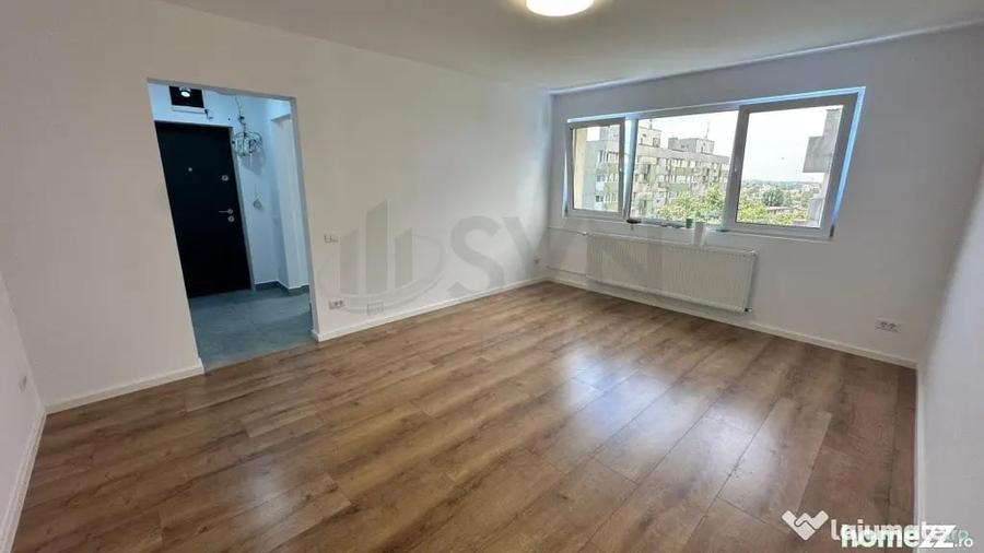 Apartament cu 3 camere semidecomandat în Bucureștii Noi