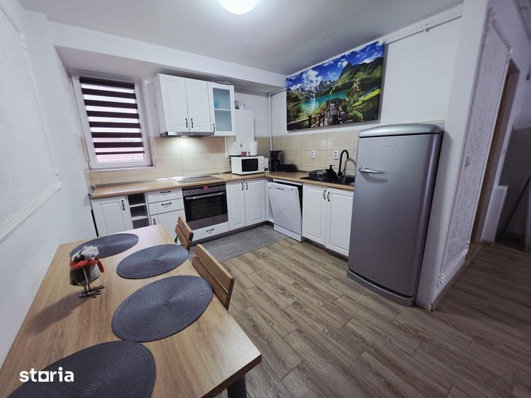 Apartament cu 3 camere, mobilat în Valea Aurie