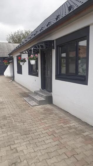 Casă cu 3 camere cu Teren 2200 Mp în Cuzdrioara