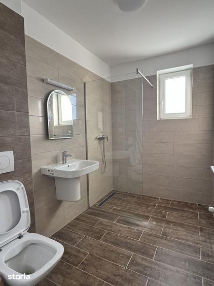 Apartament cu 3 camere în Sânpetru
