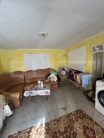Casă individuală cu 3 camere cu Canalizare în Central