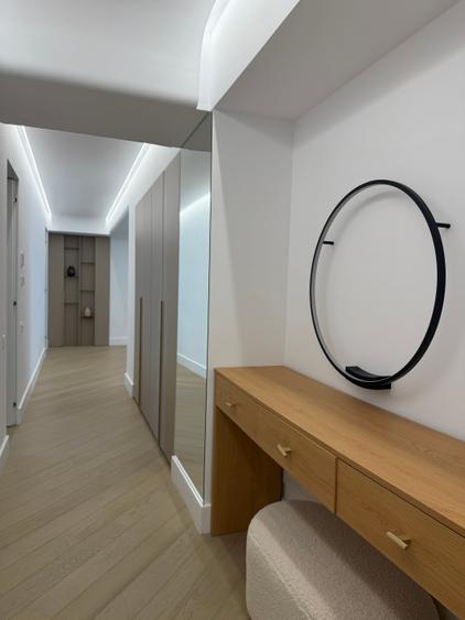 Apartament cu 3 camere decomandat în Iancu Nicolae